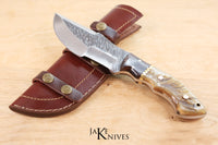 Hunting knife with custom blade form